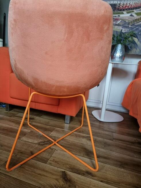 Krzesło konferencyjne MISHELL NOTI pomarańczowe krzesła