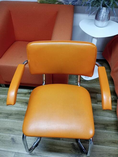 Krzesło konferencyjne Nowy Styl KrzesłoSylwia krzesła fotele