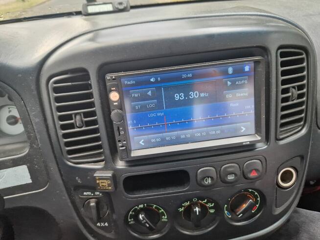 Czarny Ford Maverick 4x4 2,0 gaz LPG 2003 możliwa zamiana