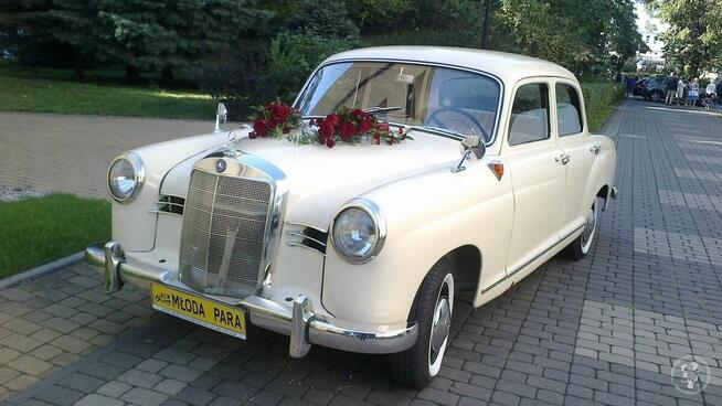 Białym zabytkowym mercedesem do ślubu 1963 rok