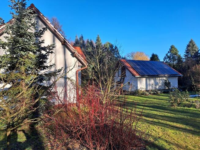 Dom wolnostojący Nowy Dwór k/Jelcza przy lesie.