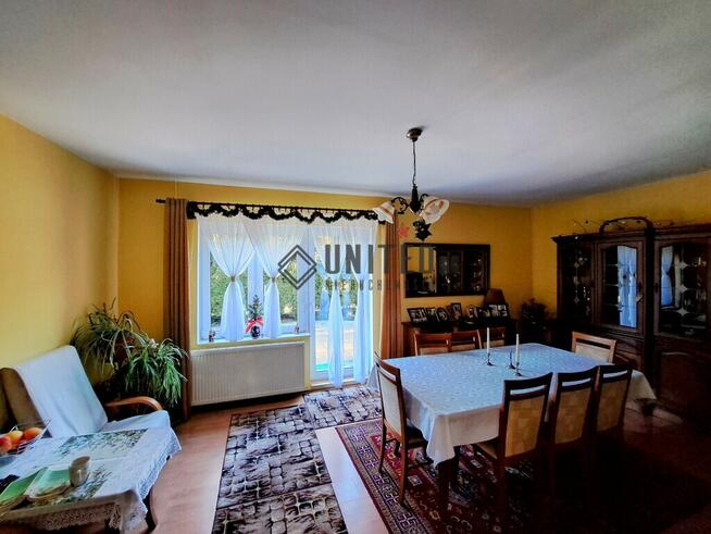 Dom wolnostojący Nowy Dwór k/Jelcza przy lesie.