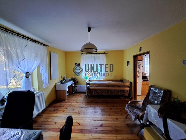 Dom wolnostojący Nowy Dwór k/Jelcza przy lesie.