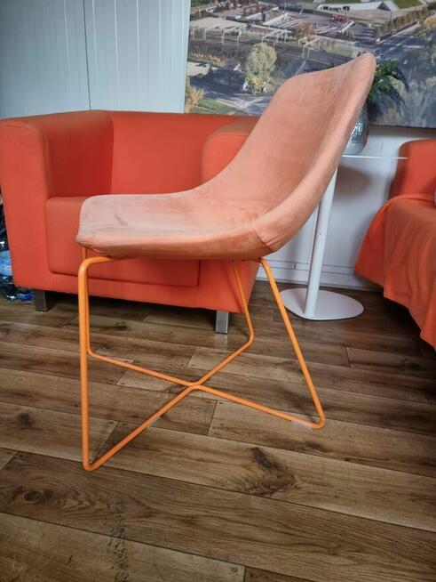 Krzesło konferencyjne MISHELL NOTI pomarańczowe krzesła