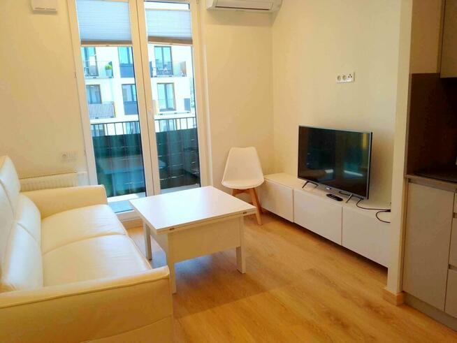 2-pok. w apartamentowcu / garaż / klimatyzacja
