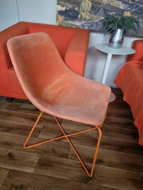 Krzesło konferencyjne MISHELL NOTI pomarańczowe krzesła