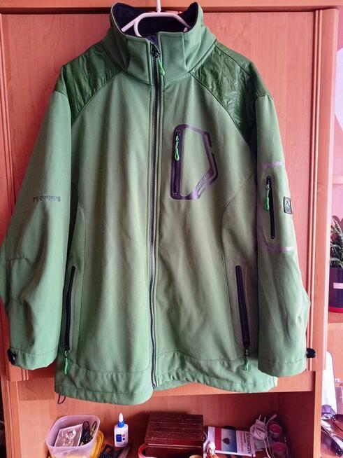 Ocieplana kurtka soft shell