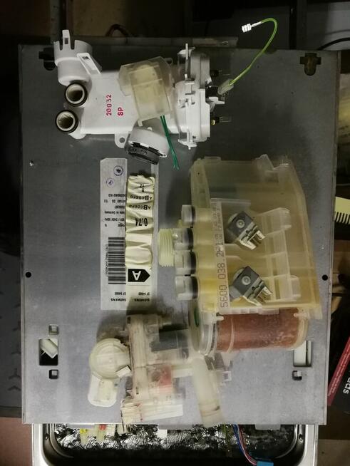 zmywarka Siemens sf64660 do zabudowy 45cm waska mala