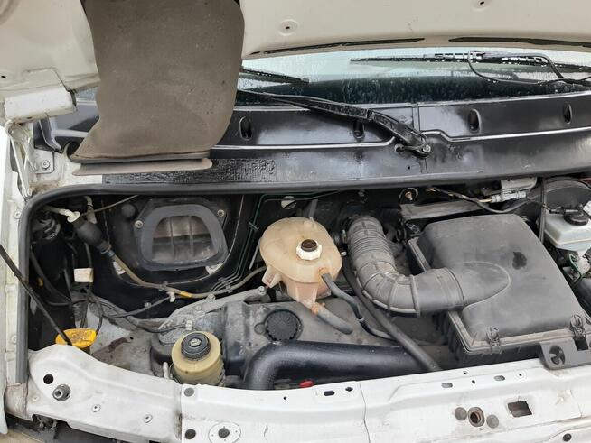 Autolaweta Renault Master 2,8 dti 1999 1520 kg ładowności