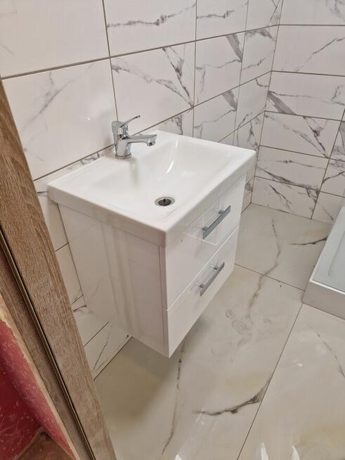 Glazurnictwo Łazienki