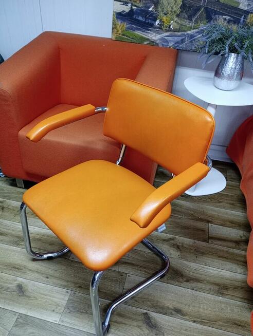 Krzesło konferencyjne Nowy Styl KrzesłoSylwia krzesła fotele