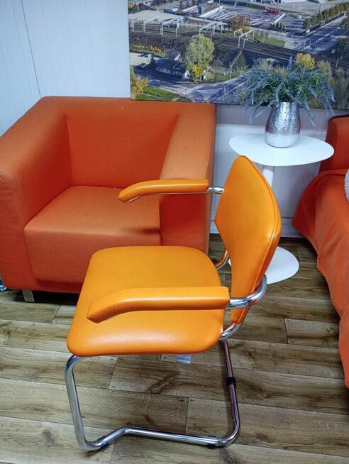 Krzesło konferencyjne Nowy Styl KrzesłoSylwia krzesła fotele