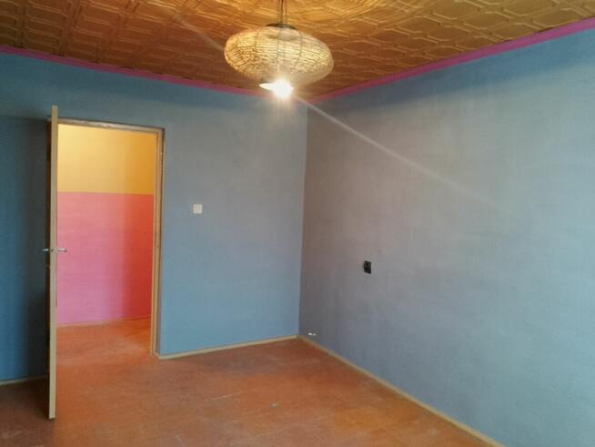 Sprzedam mieszkanie z garażem i ogródkiem. Super lokacja.