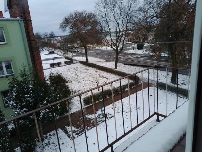 Sprzedam mieszkanie z garażem i ogródkiem. Super lokacja.