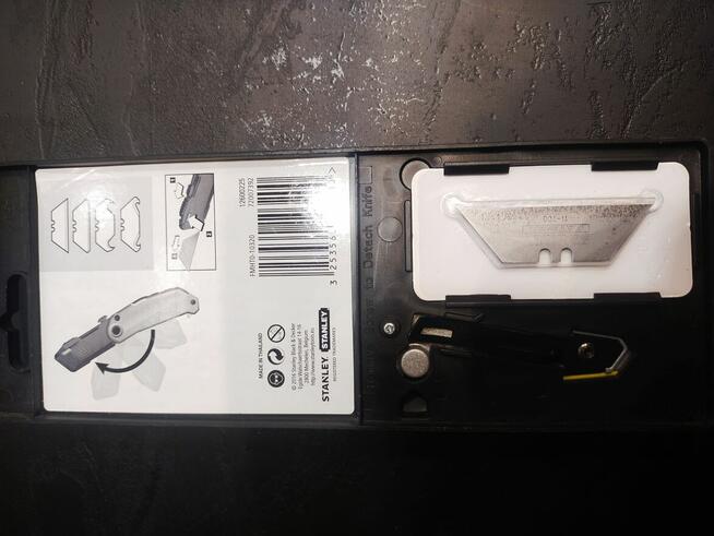 STANLEY 10-320 nóż składany ostrze trapez 18 cm