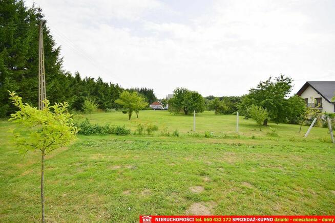 Działka dla inwestora w świetnej lokalizacji.