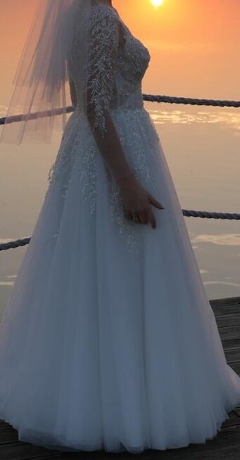 Suknia Ślubna r. 38, długi rękaw