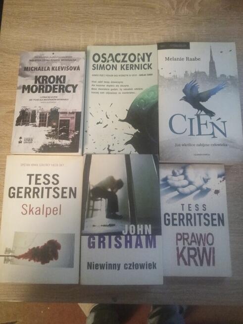 Książki na sprzedaż kryminał/thriller