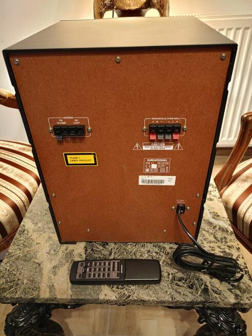 Wieża GRUNDIG KM11 Kolumny MBX68 pilot. 90 lata