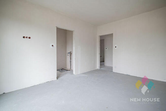 Smolajny,dom parterowy,duża działka,do wykończenia