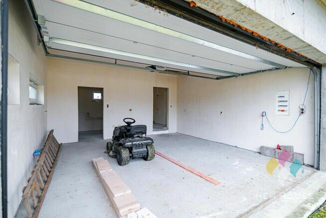 Smolajny,dom parterowy,duża działka,do wykończenia