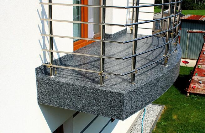 Posadzki żywiczne, kamienne dywany