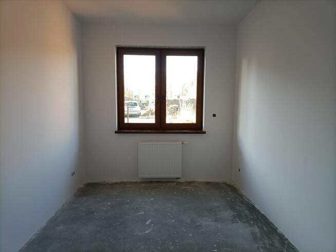 2 pokojowe 49,7 m2 + ogróodek + miejsce postojowe