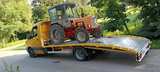 Autolaweta Laweta Pomoc drogowa Transport