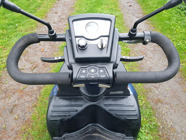 Skuter elektryczny AFIKIM BREEZE-C -15km/h inwalidzki wózek