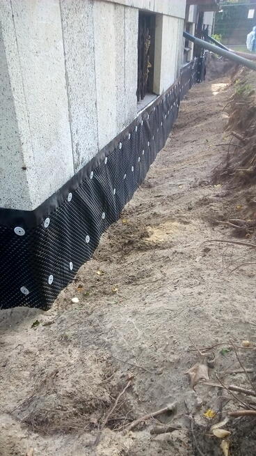 Demontaże, Rozbiórki ,izolacje Fundament, Studnie chłonne.