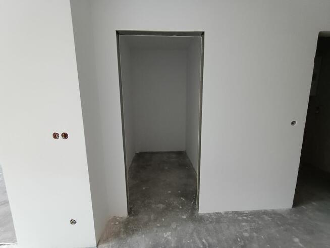 2 pokojowe 49,7 m2 + ogróodek + miejsce postojowe