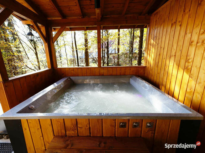 JACUZZI OGRODOWE MODERN 5-6 OSOBOWE Całoroczne, podgrzewa 3k
