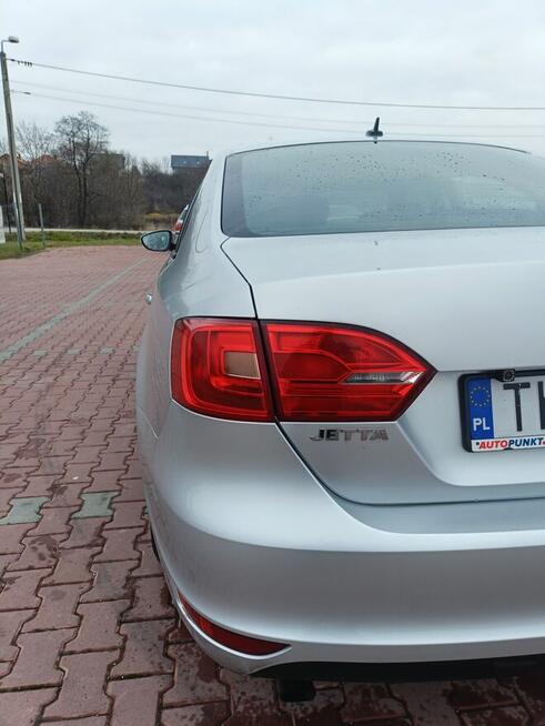 Sprzedam Volkswagen Jetta 2011