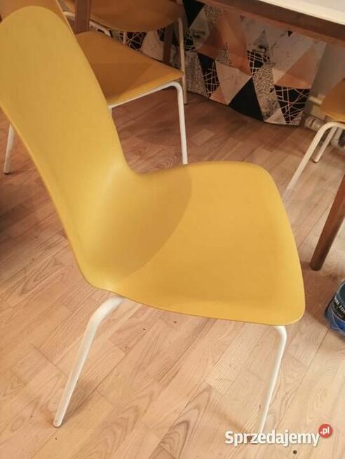 Fotel uszak, stół i 4 krzesla