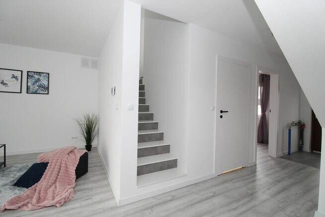 Wieliczka z ogródkiem i 2 miejscami post. Wykończone !