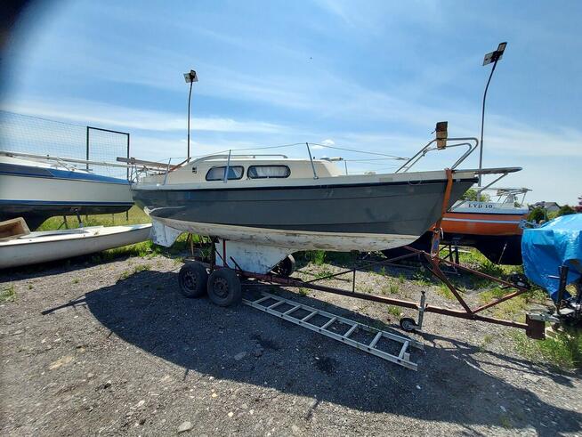 Jacht żaglowy 6 metrowy