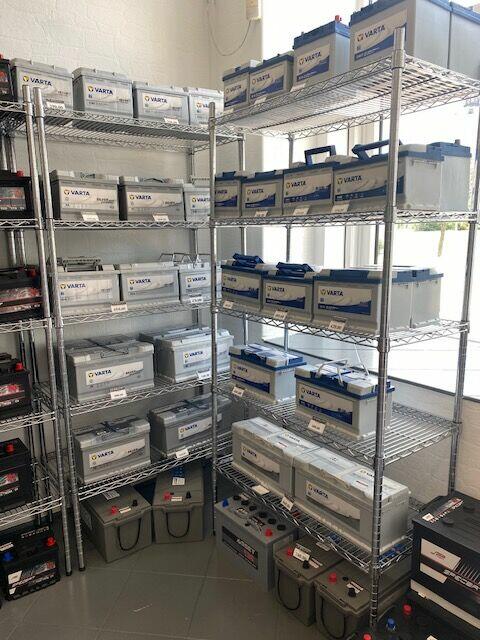 Akumulator 85AH 800A VARTA SILVER EN PRAWY PLUS