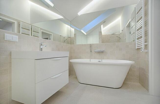 Remonty Łazienek , Wykończenia wnętrz , Układanie Płytek