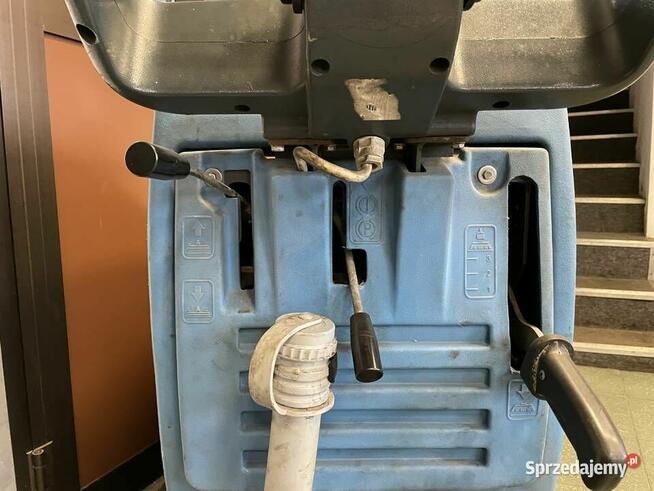 Szorowarka maszyna sprzątająca Maxima 450BT