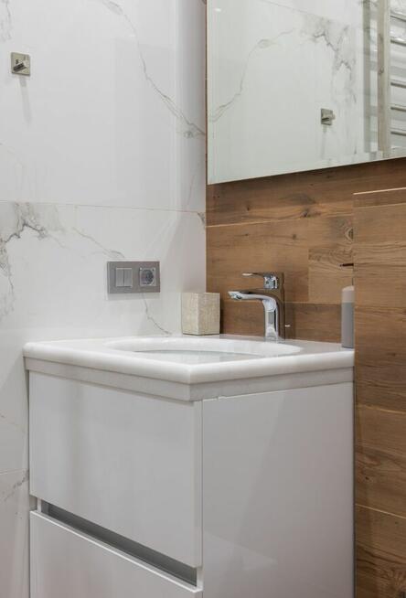 Remonty Łazienek , Wykończenia wnętrz , Układanie Płytek