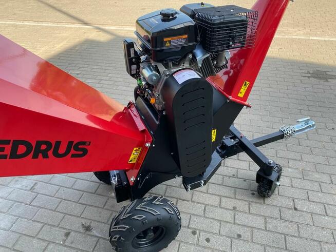 Rozdrabniacz spalinowy Cedrus RB04PRO-E Rębak 15kM Loncin
