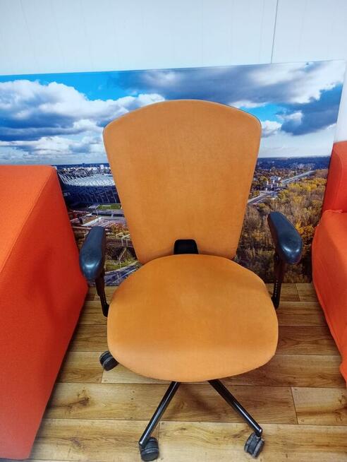 Krzesło fotel biurowy pomarańczowy obrotowy krzesła fotele b