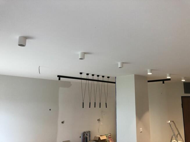 Oferuje Profesjonalne usługi Malowania Mieszkań Domów biur