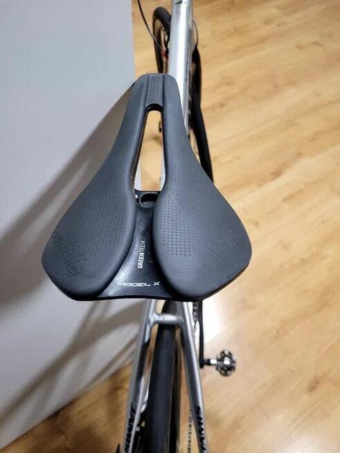 Rower szosowy Jamis Ventura Race rozm. 54