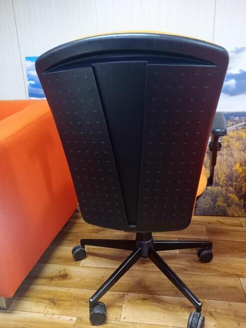 Krzesło fotel biurowy pomarańczowy obrotowy krzesła fotele b