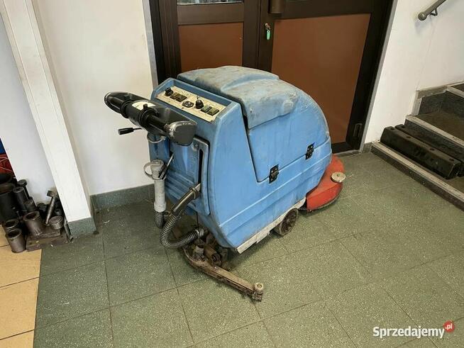 Szorowarka maszyna sprzątająca Maxima 450BT