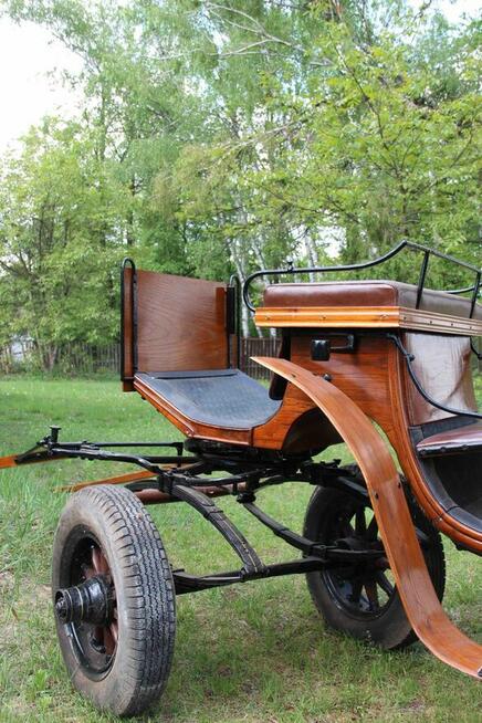 Na sprzedaż bryczka po remoncie. Cena: 9900 zł.