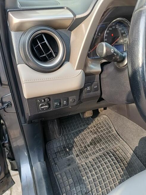RAV4 IV 2.0 Benz automat 2013