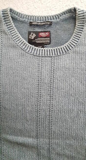 Sweter marki KHUJO