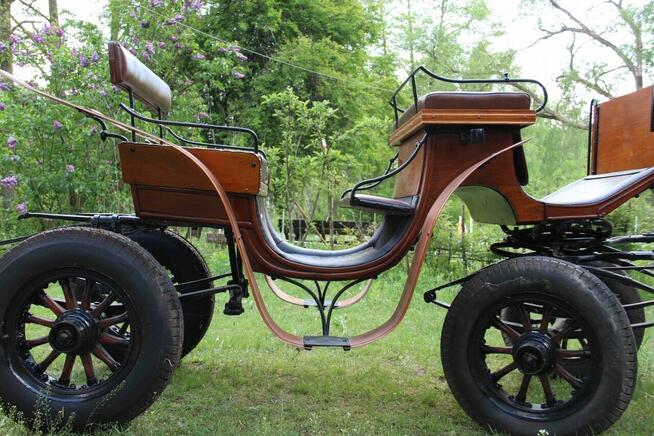 Na sprzedaż bryczka po remoncie. Cena: 9900 zł.